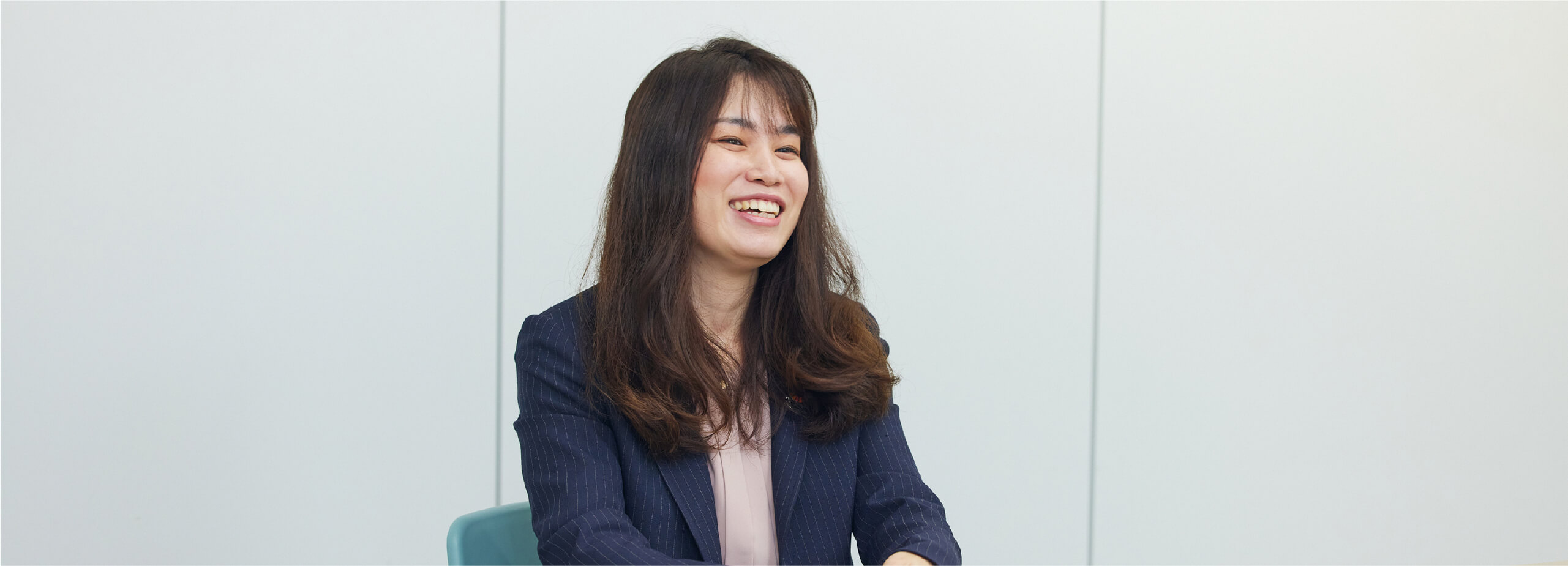 インタビュー社員写真