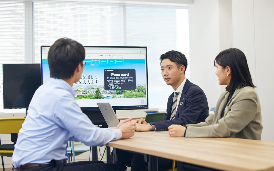 インタビュー社員写真