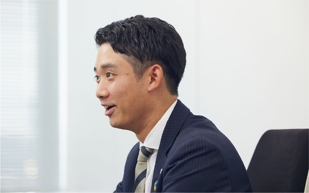 インタビュー社員写真